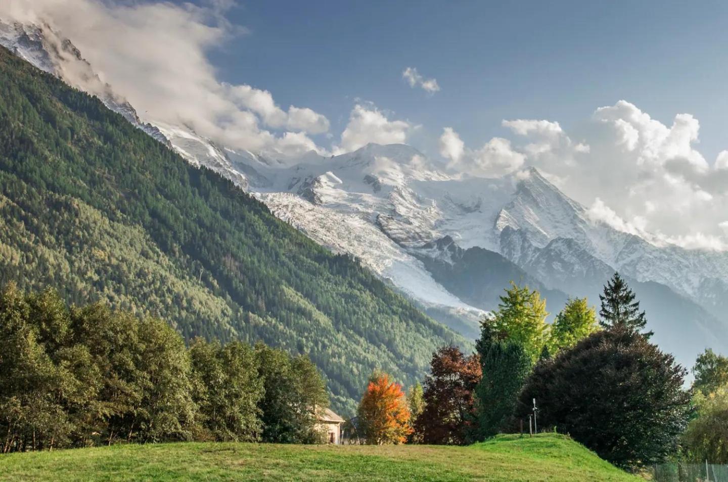 Vue Montblanc Magique En Centre-Ville Avec Parking Chamonix ภายนอก รูปภาพ